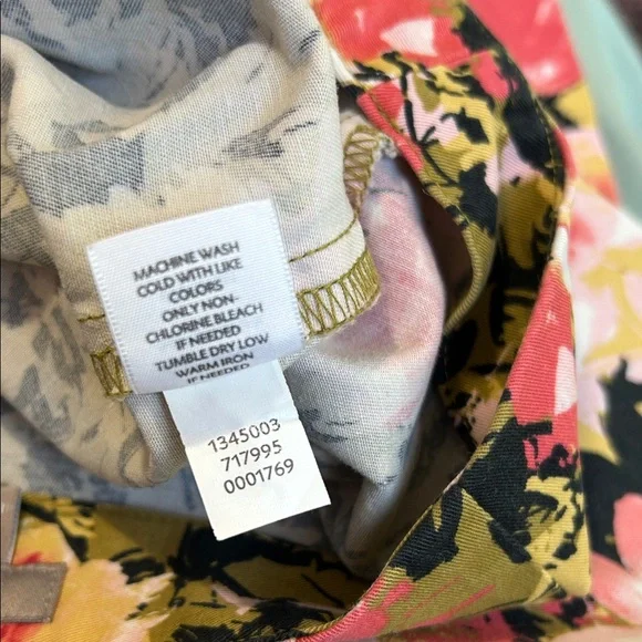 J. Jill Floral Pencil Skirt - Picture 4 of 7